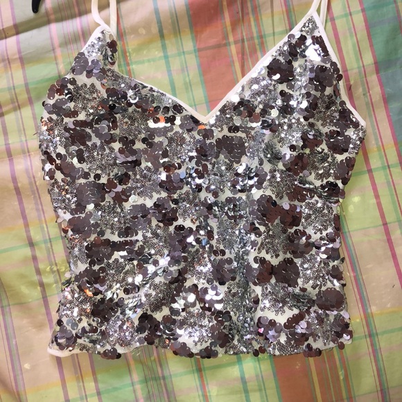 Sparkly top! - Picture 1 of 3